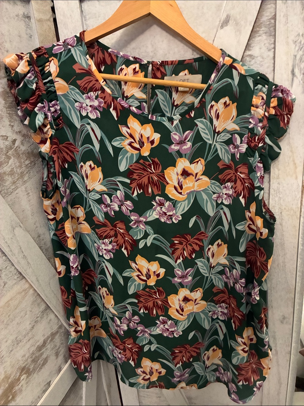 LOFT Green Floral Ruffle Sleeve Blouse